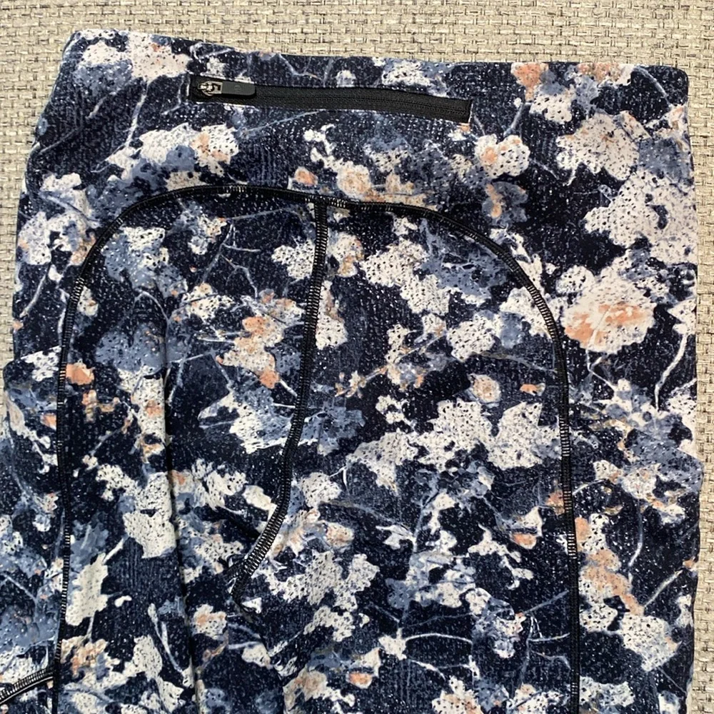 Lululemon Speed Up Tight High-Rise Full-On Luxtreme 28” Spring‎ Bloom Multi s4